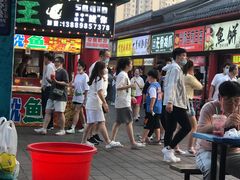 -塔湾兴顺国际观光夜市