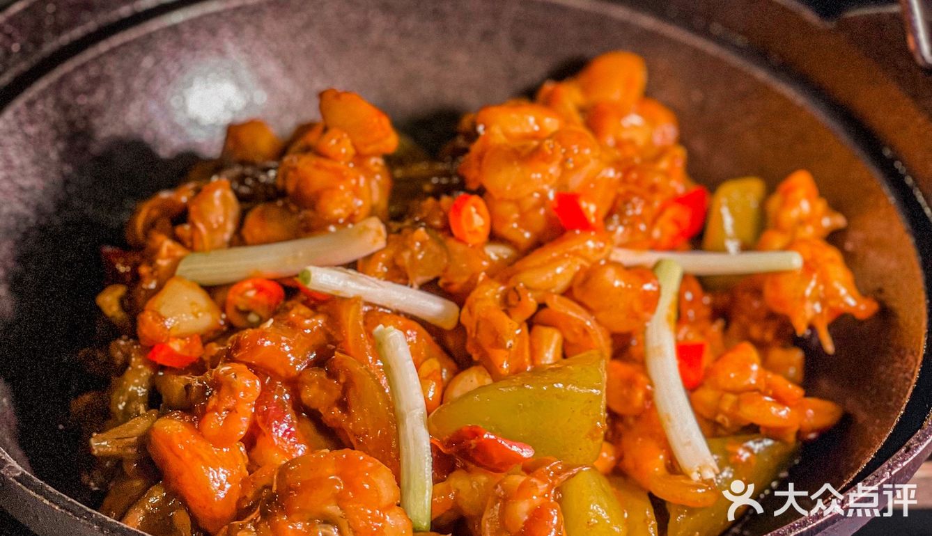 上海美食｜撸串经常撸，撸鱼试过吗？炭秘小黄鱼走一个