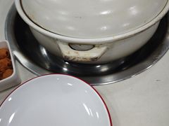 -烧哥美蛙肥肠鱼火锅·十五年社区店