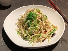 黑豆芽拌千张-金鸭季·北京烤鸭(深业上城店)