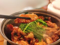 -芳村榕树头叹佬鸡煲(体育西店)