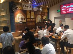 大堂-狮头牌卤味研究所·卤味饭(花城汇南区店)