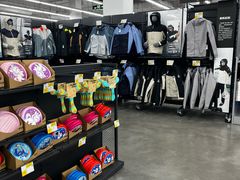 -迪卡侬(金龙湖店)