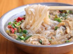 牛味粉-炳记牛味粉店(四坊路店)