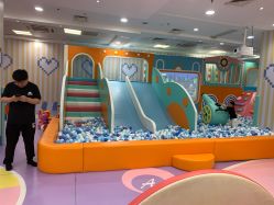 -孩子王童乐园(上海青浦吾悦广场店)