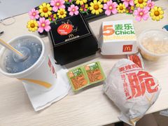 麦辣鸡腿堡套餐-麦当劳(宝山大厦店)