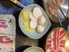 -臻牛烤肉