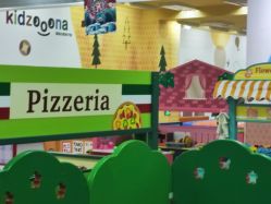 -莫莉幻想儿童乐园(北京丰台永旺店)