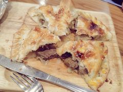 酥皮面包烤羊腿-巴依老爷新疆美食(望京小街店)