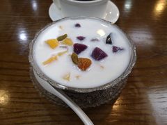 芒果烧仙草-大甜九港式甜品(武林店)