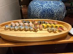 -君来湖滨饭店·玫瑰园