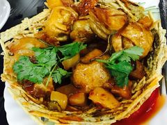 雀巢筑顶-莲华素食府