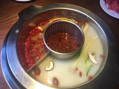 -佬土鹅肠火锅(解放路店)