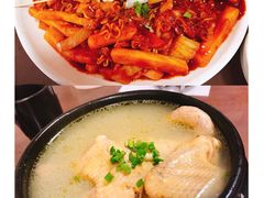 -小公洞韩式豆腐村&Q饮品铺