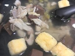 -回味鸭血粉丝汤(新城市广场店)