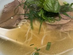 -美奈小馆·越南料理(中航城君尚购物中心店)