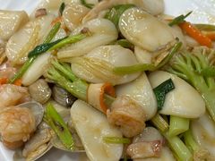 -东北风味思缘食府(对湖路店)