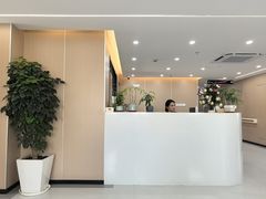 -上海大学附属上海和平眼科医院