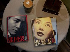 -六区宿舍咖啡店