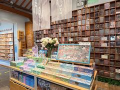 -猫的天空之城概念书店(苏州平江店)