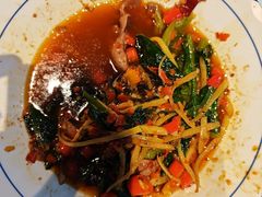 -有红鸡毛店·川菜(建设路店)