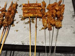 -卞二小串·鹤岗烧烤·坑烤(永定路店)