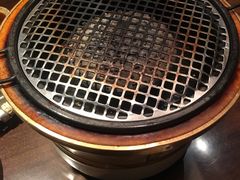 -焼肉まんぐう