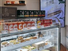 面包甜点陈列柜-Peet's Coffee皮爷咖啡(大学路店)