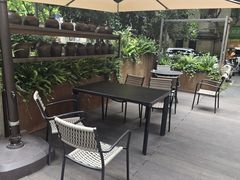 -荣家黄鱼面(南京西路店)