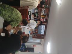 -宝瑞门钉肉饼店