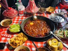 -赵美丽·重庆社区火锅·直营店(火车东站·中豪国际店)