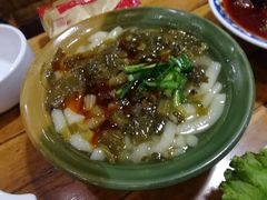 浆水鱼鱼-三羊居食府(文艺路店)