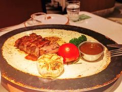 -阿妮叶李(光谷世界城店)