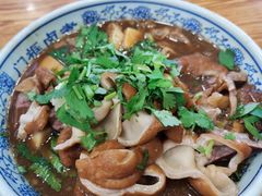 卤煮火烧-门框胡同百年卤煮(新街口店)