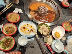 -醉董牛川派鲜肉自选火锅(烟台店)