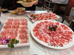 -羊家胡同·龙虾烧烤火锅(龙汇路店)