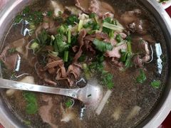 -谢老五跷脚牛肉·非遗传承店