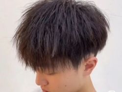 -东方先生国潮男士理发馆