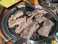 -唯成•韩国炭火烤肉 유성고기