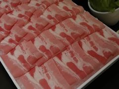 -鲜入唯煮·港式海鲜牛肉火锅(金宝街店)