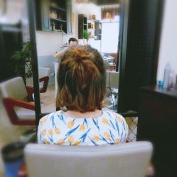 -茶发Salon·烫发染发理发