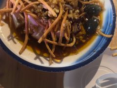 -霄汉牛三鲜湖北砂锅菜(万松园2店)