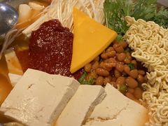 部队火锅-富乐满韩国正宗炸鸡韩国料理(虹泉路店)