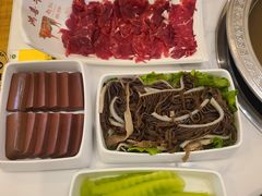 -鸿喜牛·潮汕鲜牛肉火锅(海浪湾店)