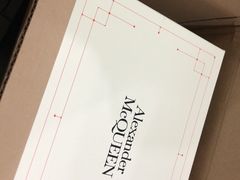 -Alexander McQueen(远洋太古里店)