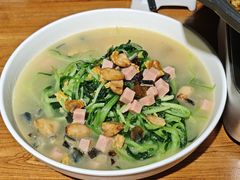 -金枝玉叶上海人家食府(三里河店)