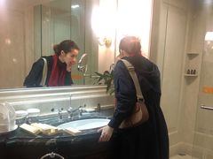 -茂名熹龙国际大酒店(人民广场高铁站店)