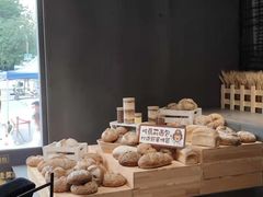 -马可先生杂粮面包(珠影店)