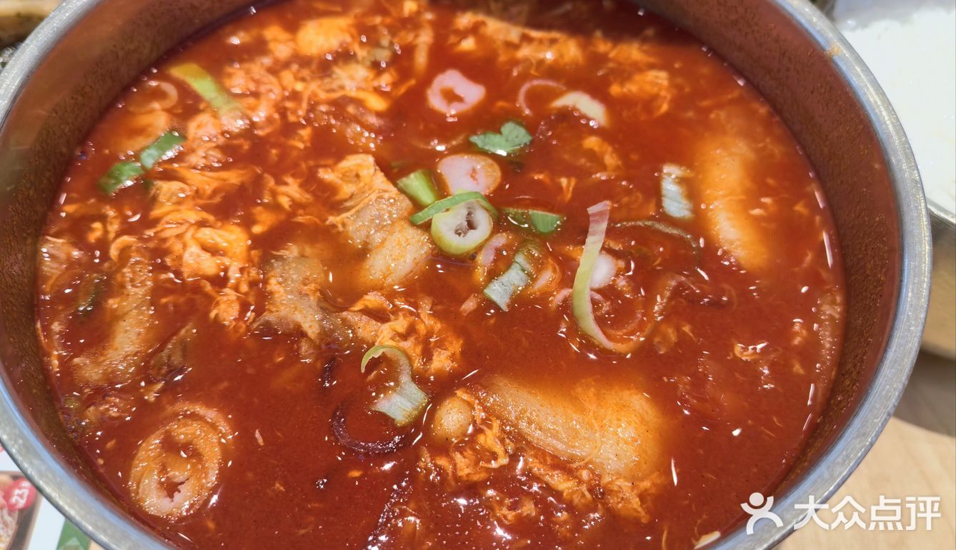 价格实惠 梨花牛肉汤饭的人均消费大概在30元