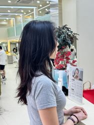-十六番发型师事务所